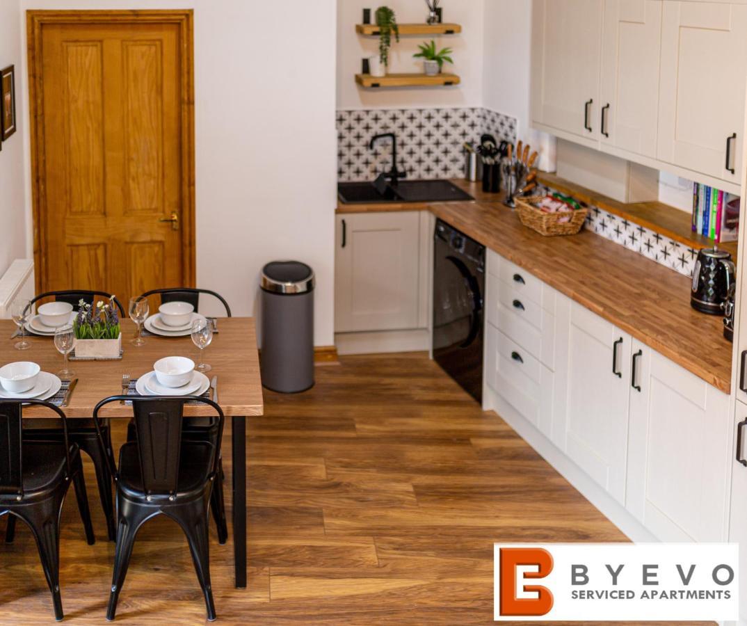 Byevo Oswestry Barn - Quirky Romantic Retreat Or Cosy Contractor Base Zewnętrze zdjęcie